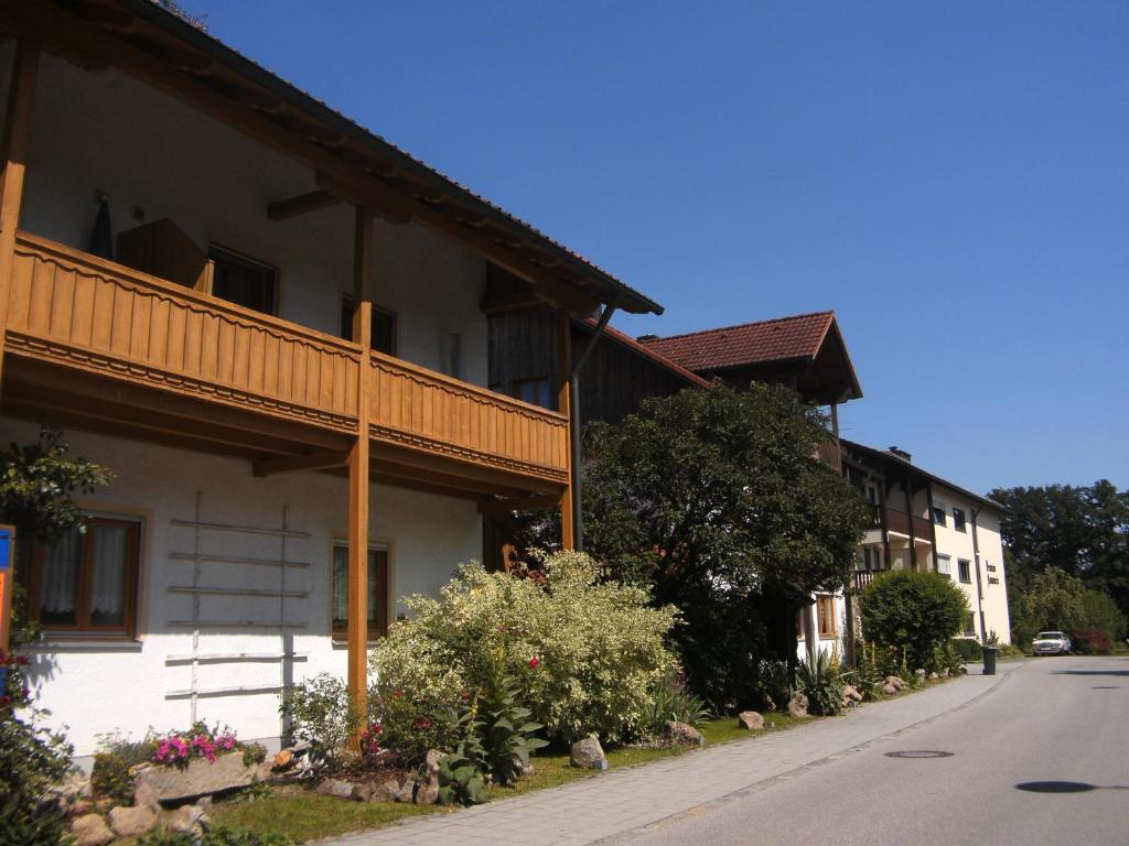 Appartementhaus Elisabeth Winklhofer Bad Fussing Exterior photo